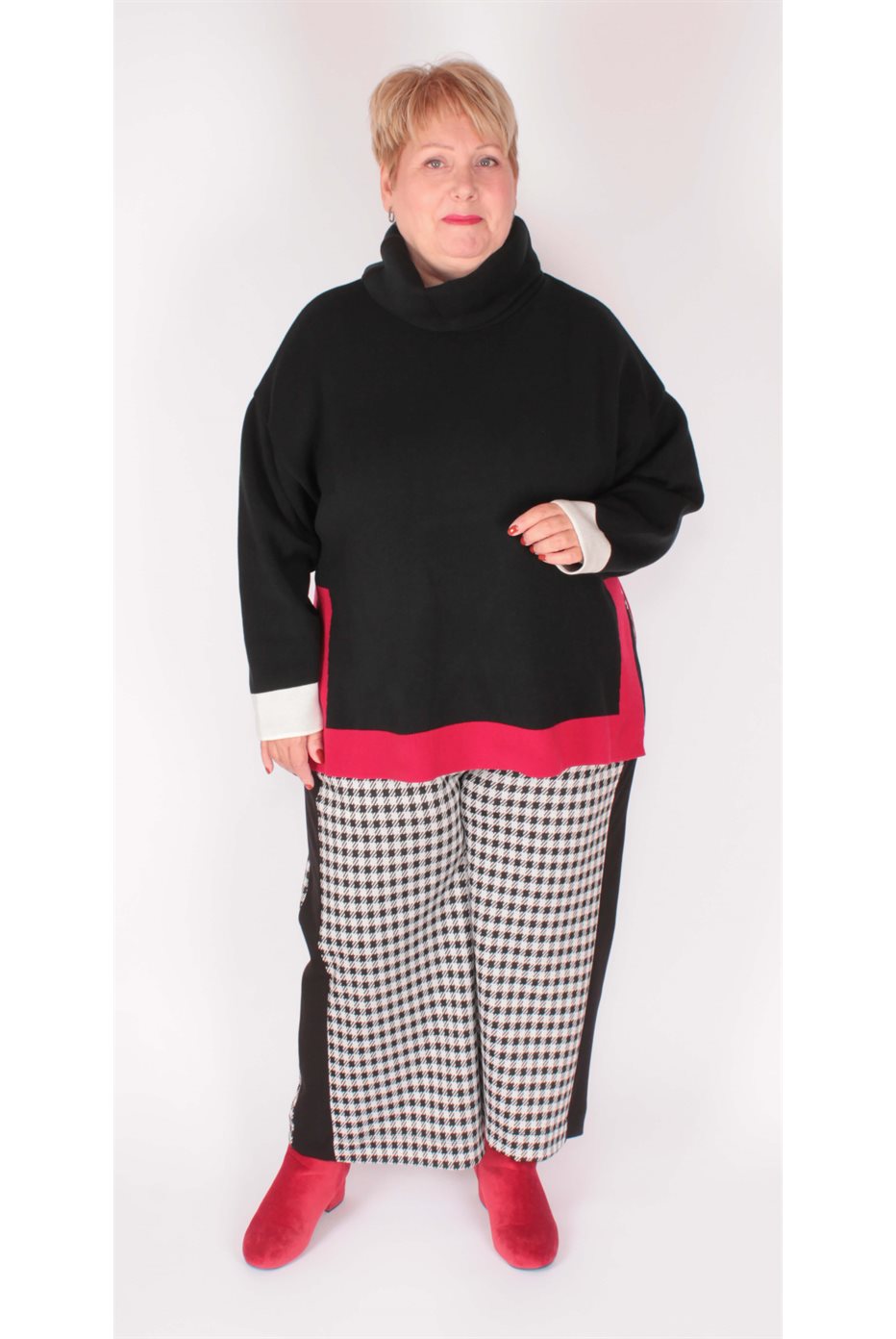 Pull Mat Fashion Noir / Rouge / Ecru